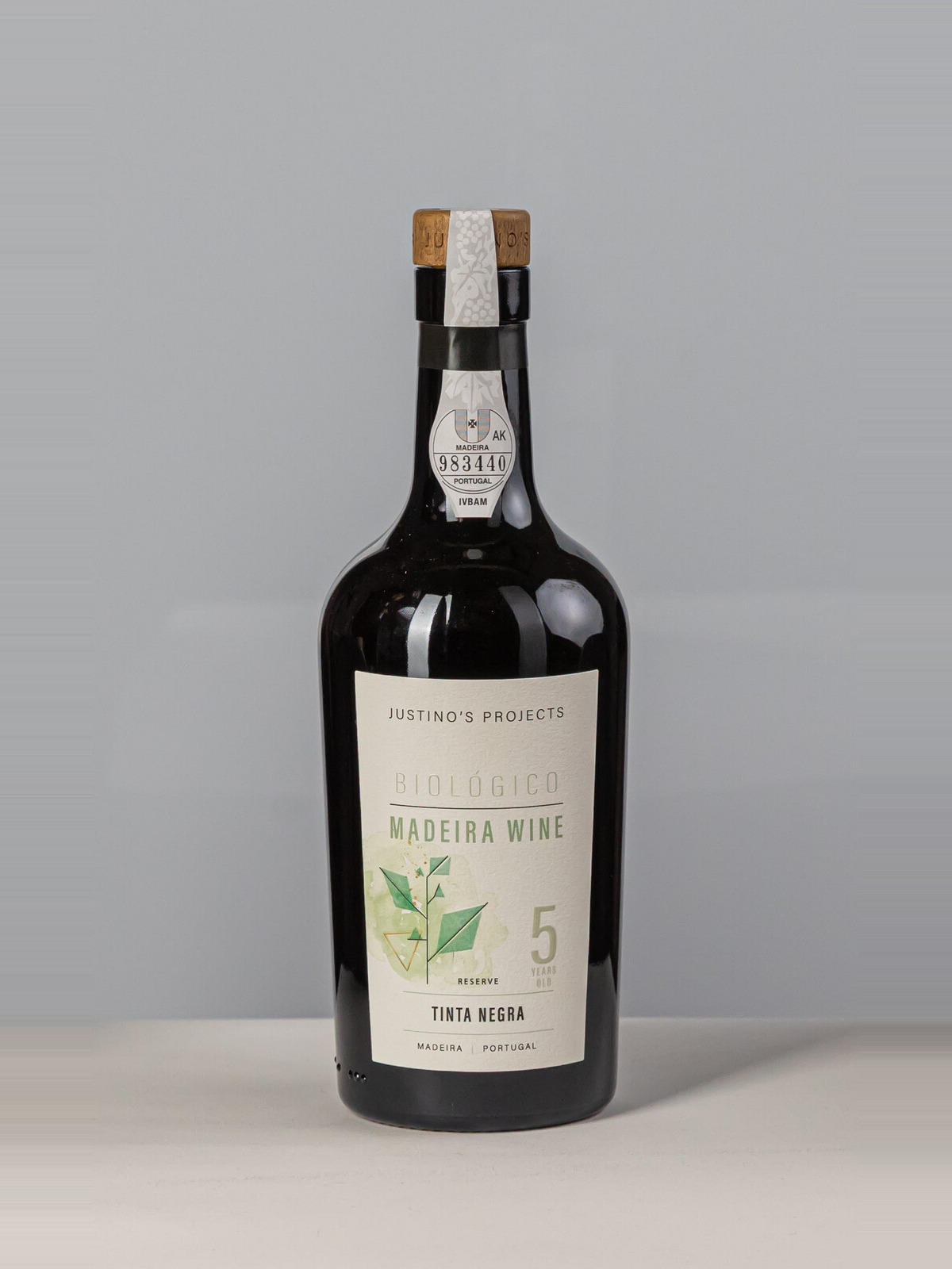 Justinos Madeira Wine Dry 5 Years